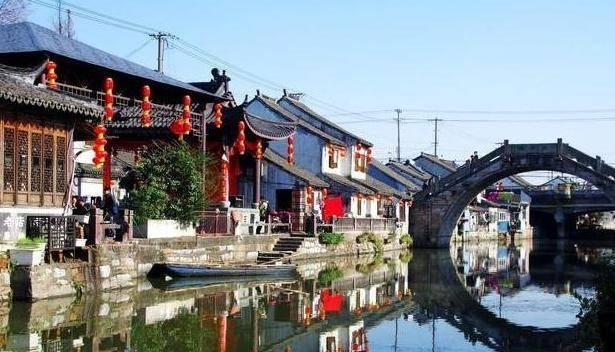乌蒙山间展新姿